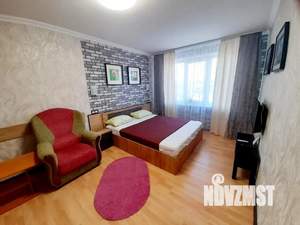 1-к квартира, посуточно, 33м2, 1/9 этаж