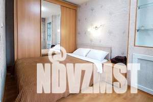 2-к квартира, посуточно, 42м2, 3/5 этаж