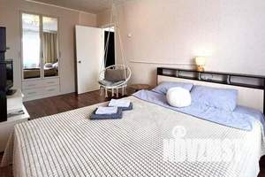 2-к квартира, посуточно, 46м2, 4/5 этаж