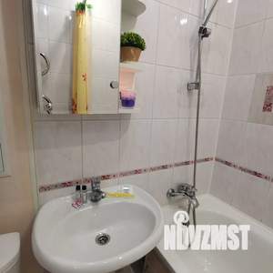 1-к квартира, посуточно, 33м2, 4/5 этаж