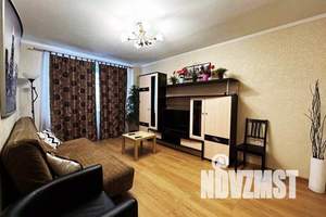 2-к квартира, посуточно, 44м2, 1/5 этаж