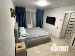1-к квартира, посуточно, 43м2, 1/1 этаж