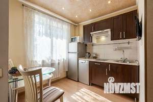 2-к квартира, посуточно, 41м2, 1/1 этаж