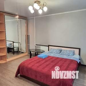 Студия квартира, посуточно, 32м2, 3/5 этаж