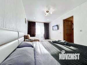 1-к квартира, посуточно, 48м2, 1/1 этаж