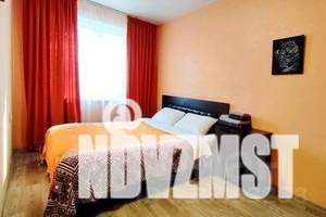 2-к квартира, посуточно, 47м2, 1/5 этаж
