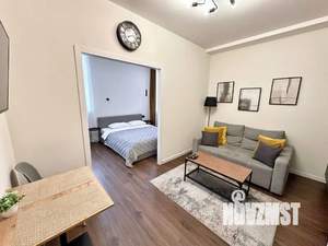 Студия квартира, посуточно, 32м2, 2/4 этаж