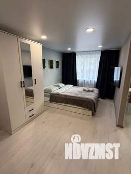 1-к квартира, посуточно, 32м2, 4/5 этаж