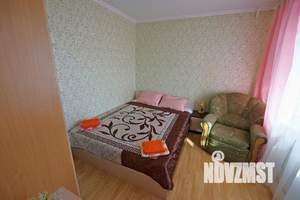 1-к квартира, посуточно, 65м2, 1/1 этаж