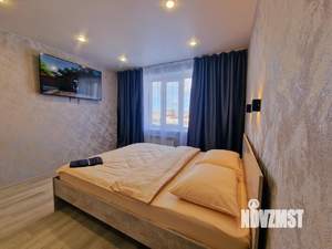 2-к квартира, посуточно, 42м2, 1/1 этаж