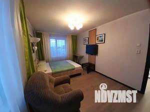 1-к квартира, посуточно, 33м2, 1/1 этаж