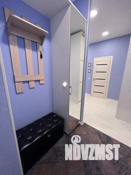 Студия квартира, посуточно, 37м2, 1/5 этаж