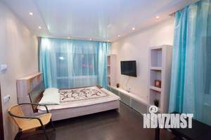 2-к квартира, посуточно, 45м2, 1/1 этаж