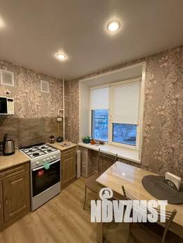 1-к квартира, посуточно, 32м2, 3/5 этаж