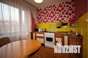 2-к квартира, посуточно, 56м2, 5/5 этаж
