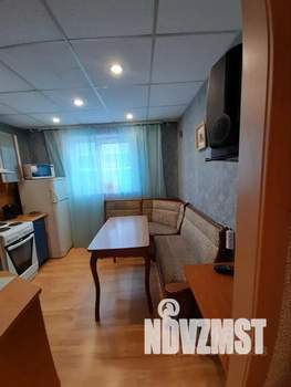 1-к квартира, посуточно, 33м2, 6/9 этаж