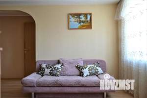 1-к квартира, посуточно, 48м2, 1/1 этаж