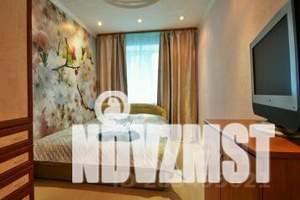 2-к квартира, посуточно, 48м2, 1/5 этаж