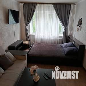 1-к квартира, посуточно, 50м2, 2/5 этаж