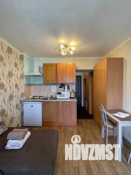 Студия квартира, посуточно, 17м2, 6/9 этаж