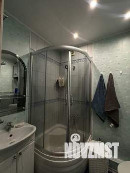 Студия квартира, посуточно, 44м2, 5/5 этаж