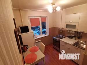 1-к квартира, посуточно, 40м2, 1/5 этаж