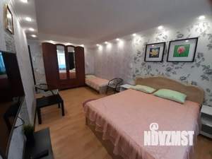 1-к квартира, посуточно, 33м2, 5/9 этаж