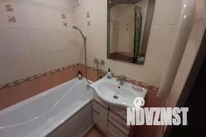 1-к квартира, посуточно, 33м2, 2/9 этаж