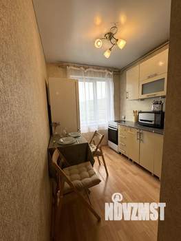 1-к квартира, посуточно, 35м2, 9/9 этаж