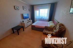 1-к квартира, посуточно, 33м2, 8/10 этаж