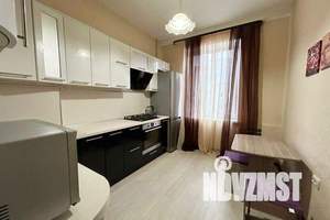2-к квартира, посуточно, 49м2, 2/4 этаж