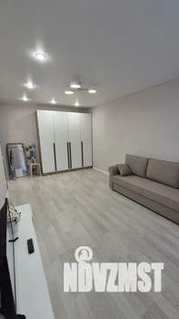 1-к квартира, посуточно, 35м2, 1/9 этаж