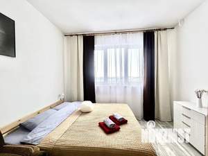 1-к квартира, посуточно, 43м2, 4/9 этаж