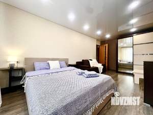 2-к квартира, посуточно, 47м2, 5/5 этаж