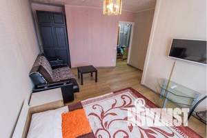 2-к квартира, посуточно, 45м2, 3/5 этаж
