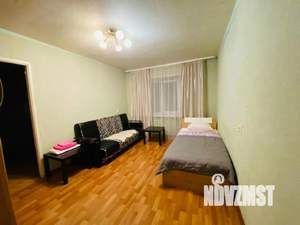 3-к квартира, посуточно, 54м2, 1/1 этаж