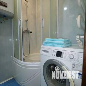 1-к квартира, посуточно, 38м2, 4/7 этаж