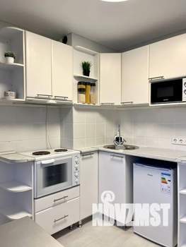 1-к квартира, посуточно, 30м2, 3/9 этаж