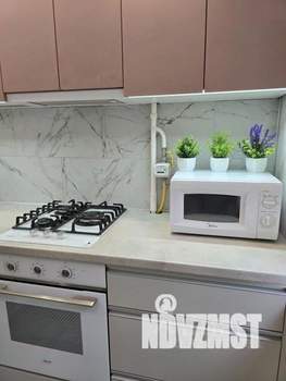 2-к квартира, посуточно, 43м2, 1/1 этаж