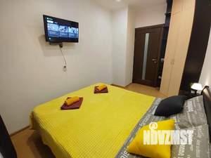1-к квартира, посуточно, 60м2, 1/1 этаж