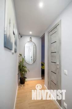 Студия квартира, посуточно, 34м2, 2/5 этаж