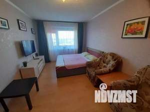 1-к квартира, посуточно, 33м2, 1/1 этаж