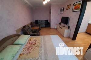 1-к квартира, посуточно, 33м2, 2/9 этаж