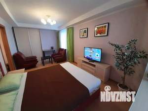 2-к квартира, посуточно, 45м2, 1/1 этаж