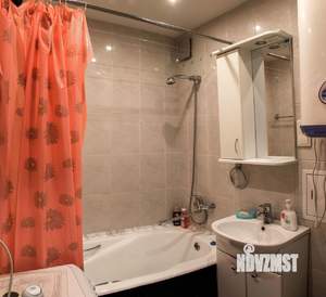3-к квартира, посуточно, 64м2, 1/1 этаж