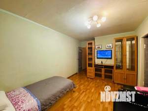 3-к квартира, посуточно, 54м2, 1/1 этаж