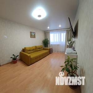 1-к квартира, посуточно, 32м2, 5/5 этаж