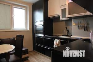 1-к квартира, посуточно, 36м2, 4/9 этаж