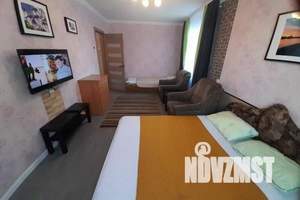 1-к квартира, посуточно, 33м2, 4/9 этаж