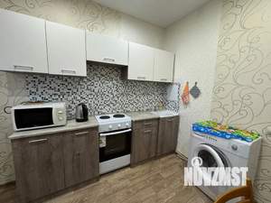 1-к квартира, посуточно, 35м2, 2/9 этаж